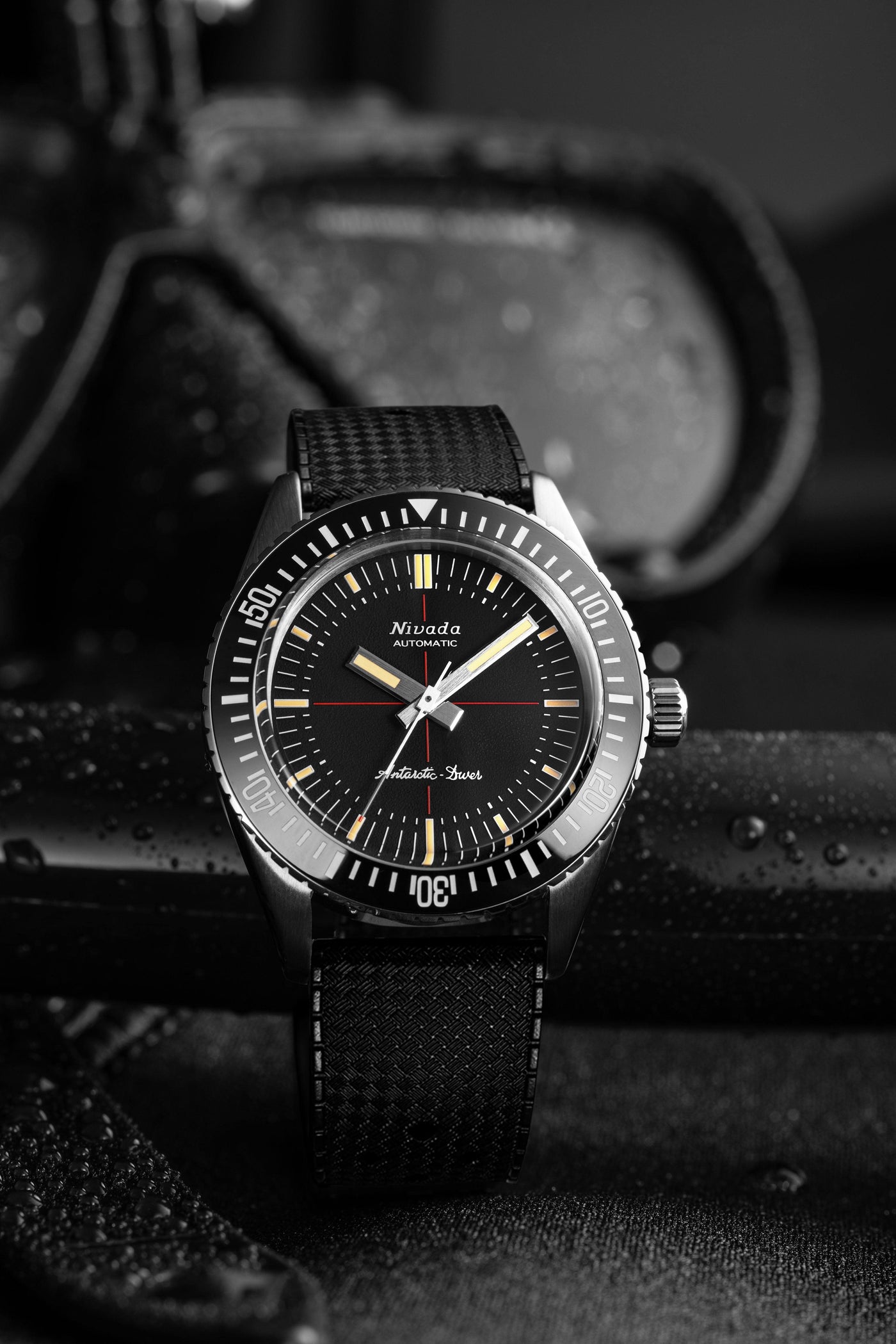 Antarctic Diver No Date - Nivada Grenchen