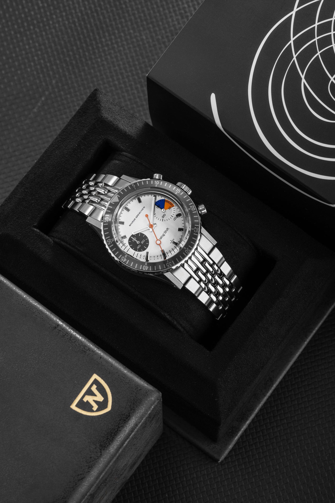 Nivada Grenchen X Analog:Shift Chronomaster 'Big Eye' Yachting - Nivada Grenchen